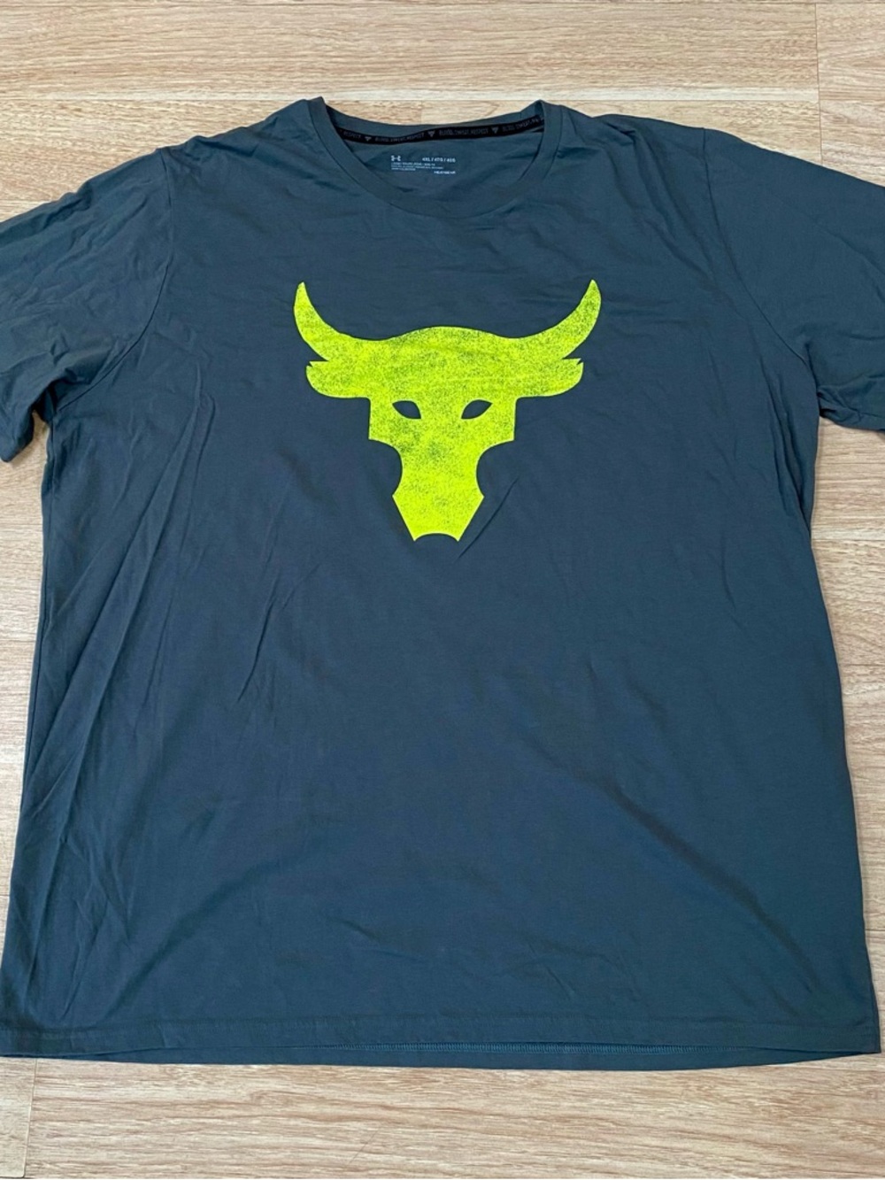 Under Armour Project Rock T-Shirt Men’s 4XL Grey Brahma Bull Blood Sweat Respect
